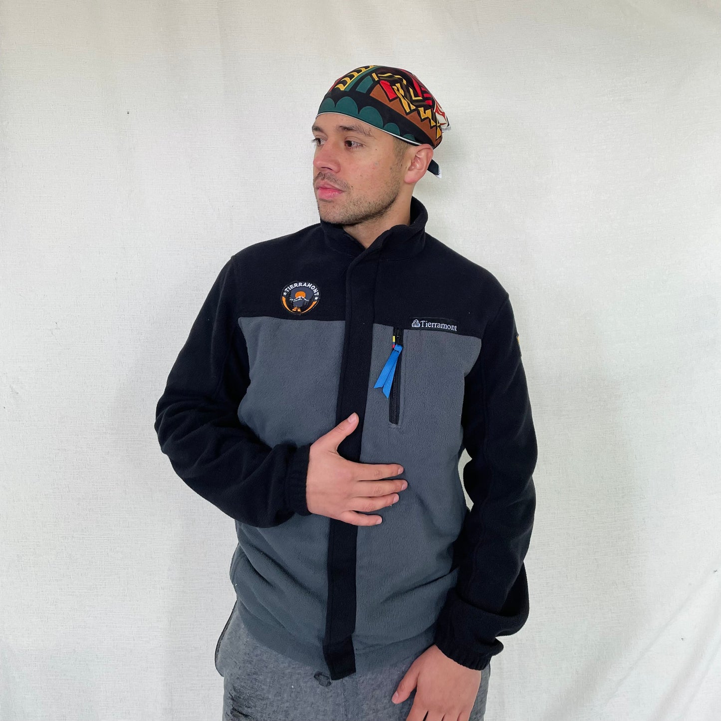 Buzo Térmico Bicolor Gris-Negro Hombre