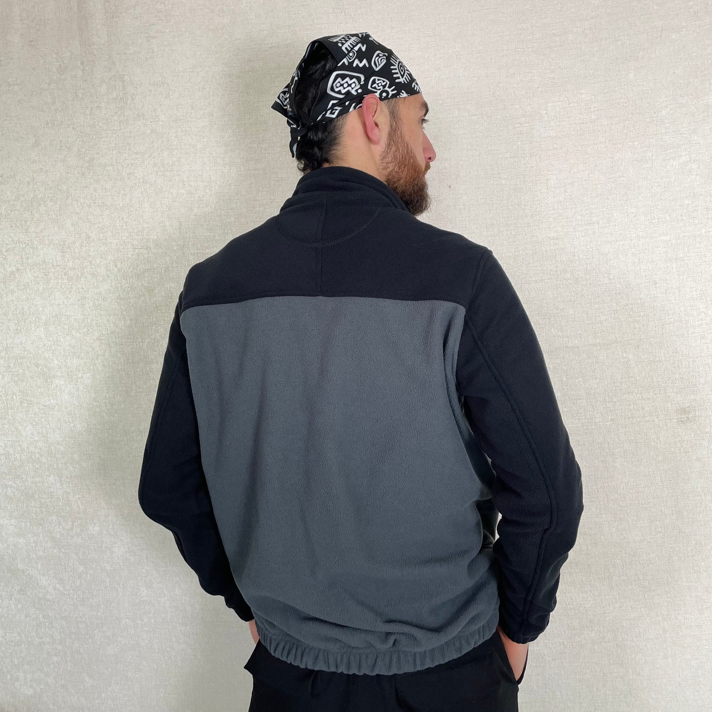 Buzo Térmico Bicolor Gris-Negro Hombre